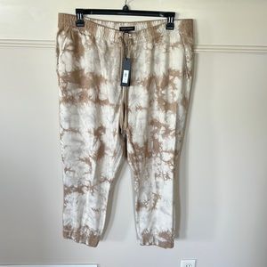 Banana Republic sweat pants new with tags.